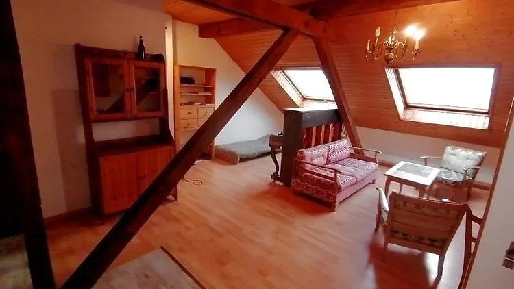 2½ ZIMMER-DACHWOHNUNG IN BASEL - ISELIN, MÖBLIERT
