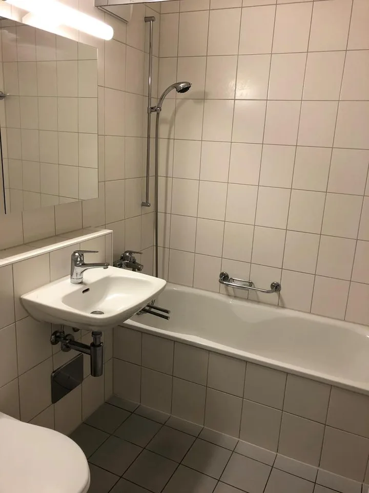 Ampio appartamento 3.5 locali a Kleinbasel