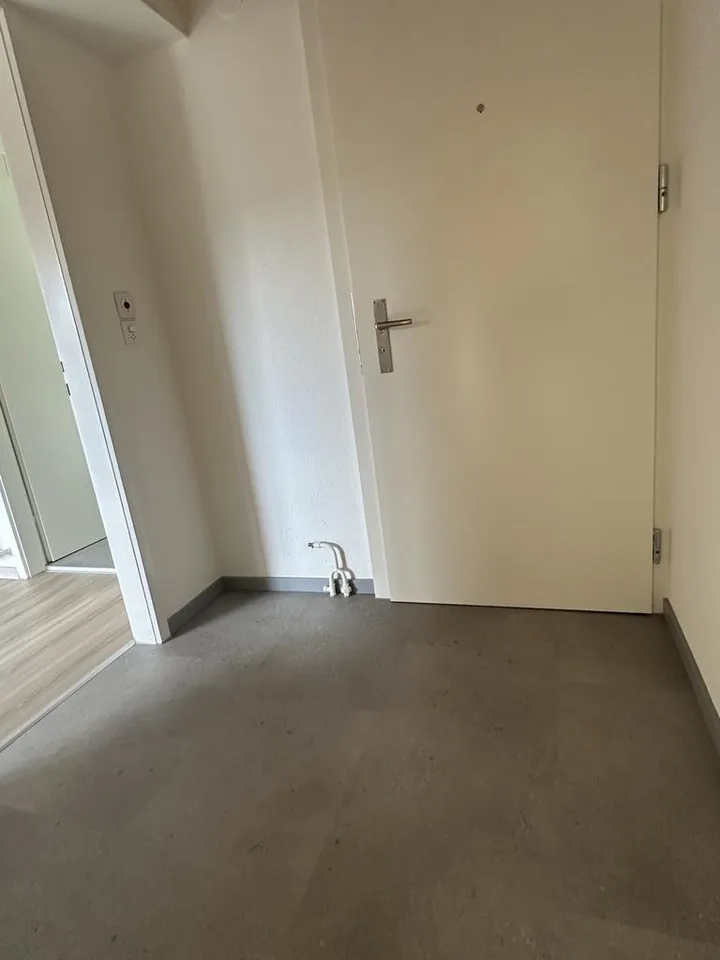 Appartement de 4,5 pièces au dernier étage rénové à neuf dans le centre – photo 9 sur 10
