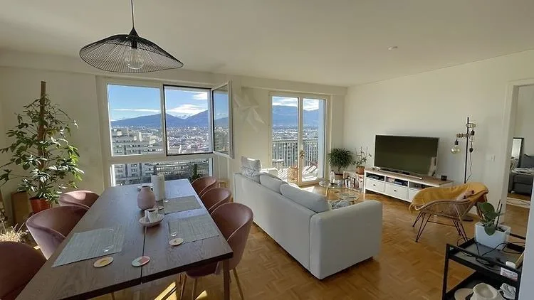 APPARTEMENT 4 PIÈCES À GENÈVE - SAINT-JEAN/CHARMILLES, MEUBLÉ, DURÉ...