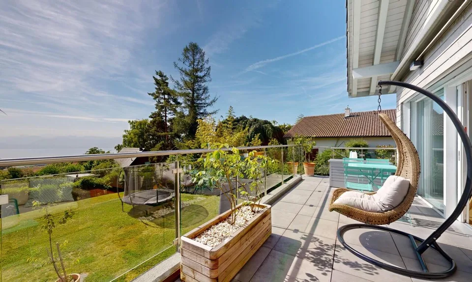 Maison vue lac et montagnes – 4.5 pièces, jardin et exposition sud