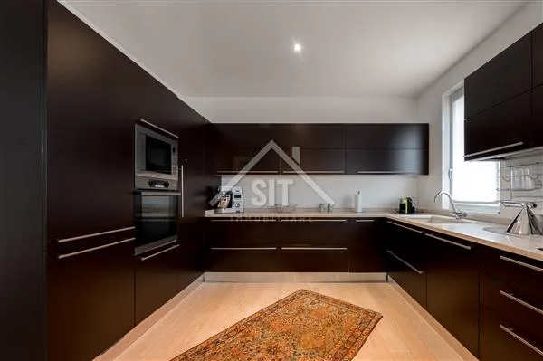 Lugano: Appartement duplex en attique 4.5 pièces