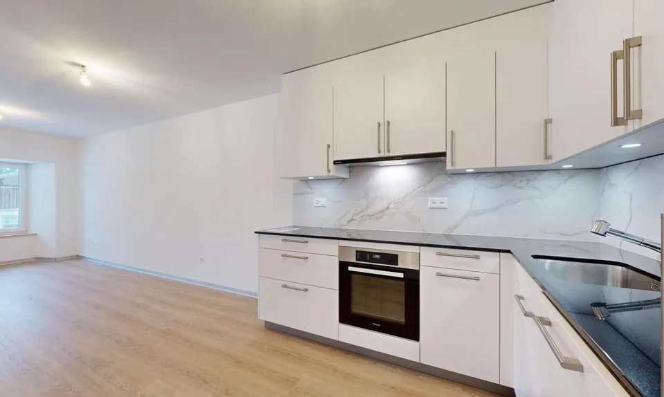 Superbe appartement de 3.5p orienté sud-ouest dans bâtiment historique