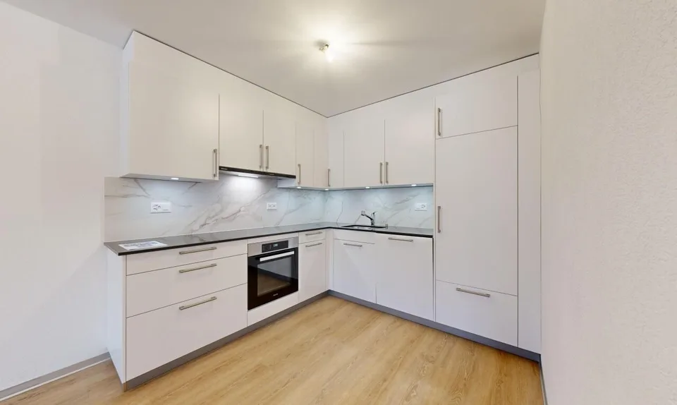 Superbe appartement de 3.5p orienté sud-ouest dans bâtiment historique