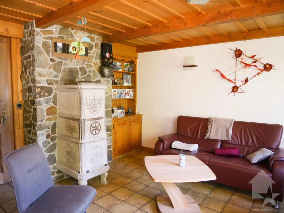 Grande casa familiare con enorme potenziale a La Rosière