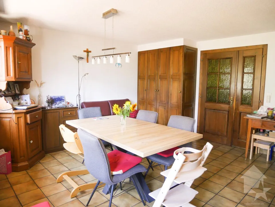 Grande casa familiare con enorme potenziale a La Rosière