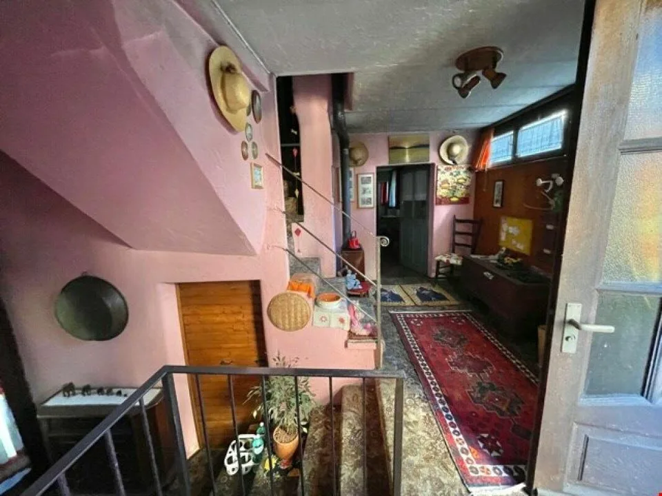 GORDOLA (NUCLEO) - VENDESI CASA TICINESE DA RISTRUTTURARE – foto 8 di 17