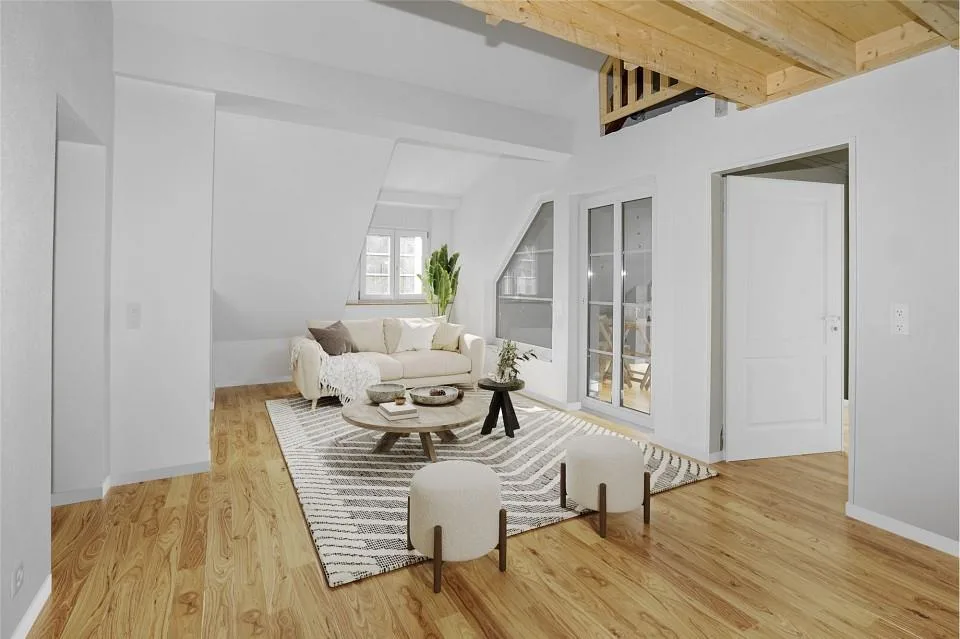 Grande maisonnette de 4 pièces et demi sous les toits