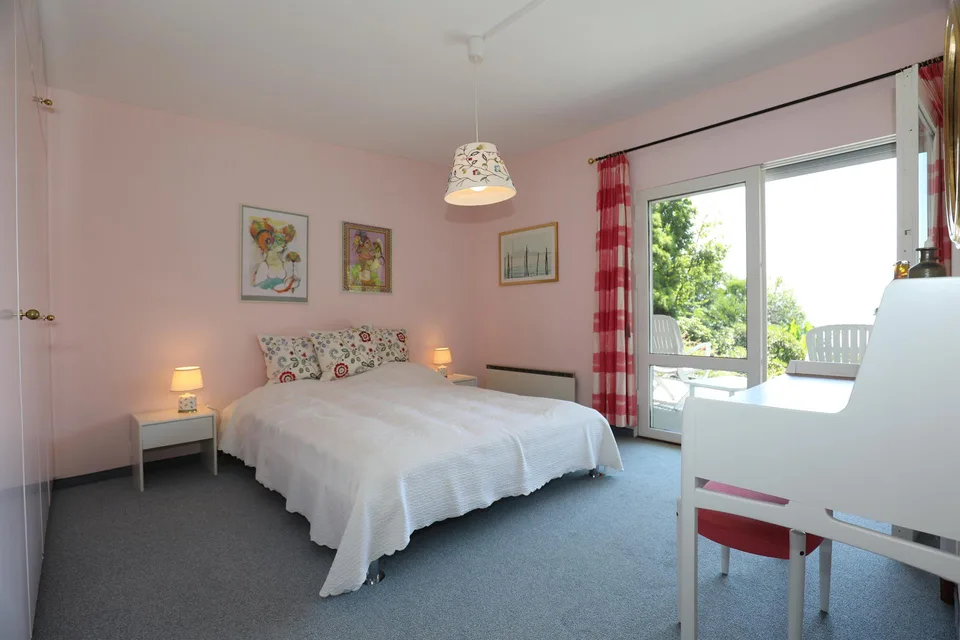 Charmantes Einfamilienhaus in einer sonnigen Lage in Brione s. Minusio – Foto 13 von 20