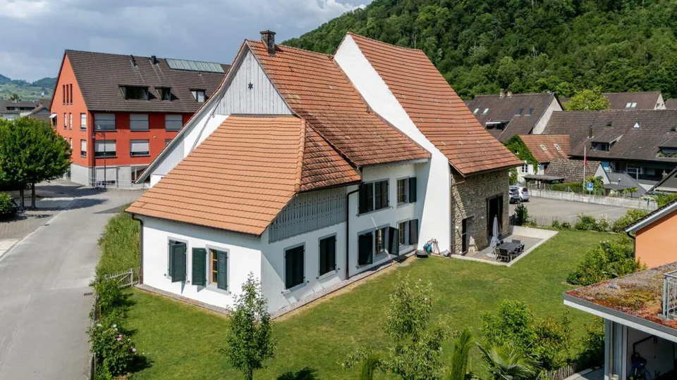Traumhaftes, renoviertes 5.5 Z' Bauernhaus mit viel Charme, Geschic...
