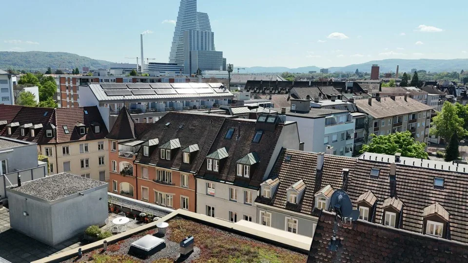 3,5-Zimmer-Wohnung realisiert derzeit als 2,5 Zimmer-Wohnung an TOP...