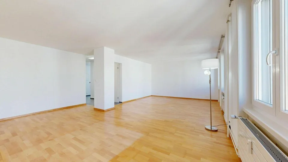 Appartamento di 3,5 locali attualmente realizzato come appartamento di 2,5 locali in una posizione ideale nel cuore di Kleinbasel