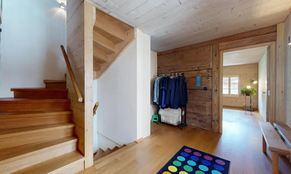 Casa di 5,5 locali luminosa e spaziosa con molto spazio a Mettmenstetten – foto 9 di 21