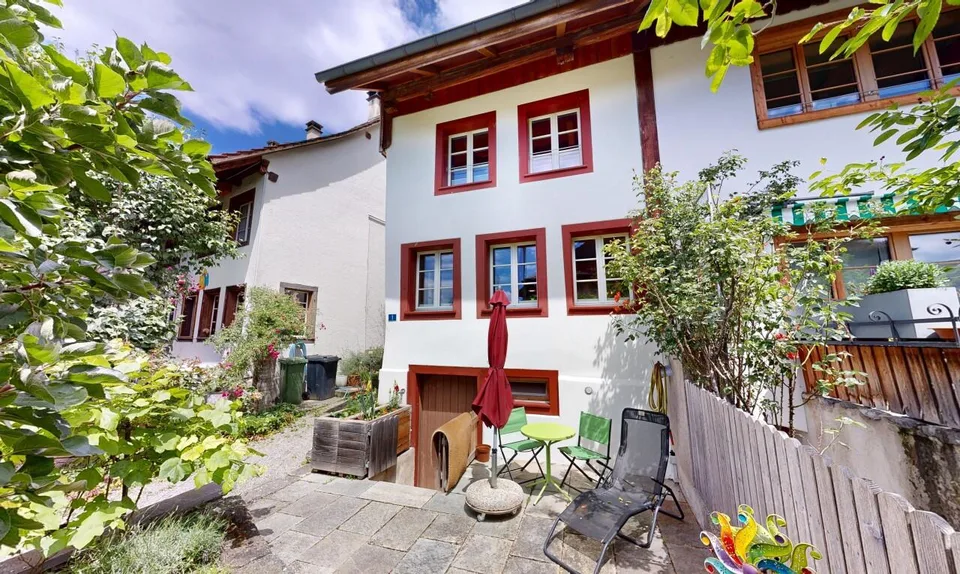 Lichtdurchflutetes 5.5-Zimmer-Haus mit viel Platz in Mettmenstetten