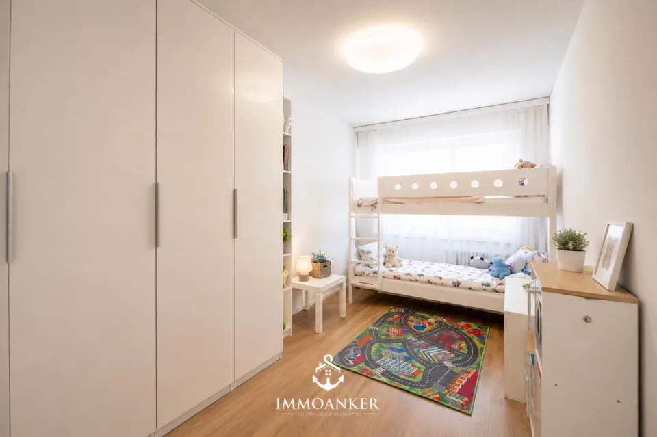 4 Zimmer. Ein See. Unzählige Glücksmomente - 4 Zimmerwohnung in Greifensee – Foto 8 von 14