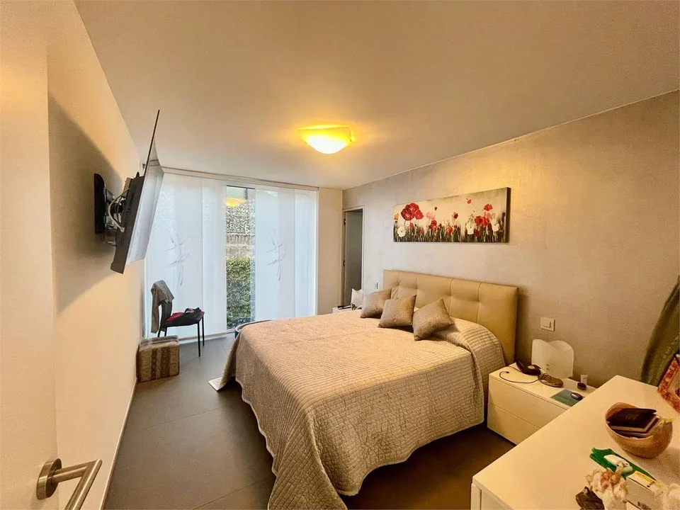 Villa unifamiliare moderna con vista aperta a Origlio – foto 12 di 13