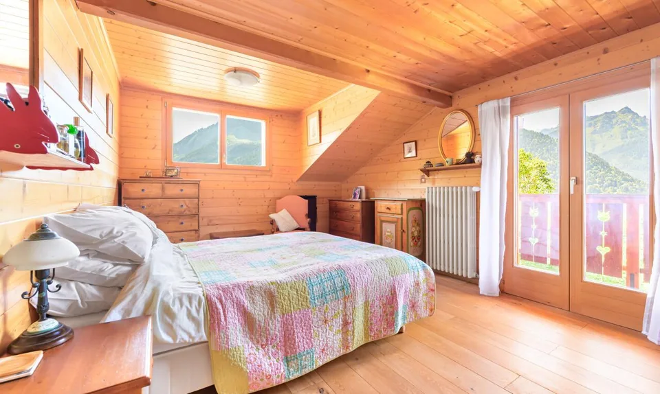 La Bonne Étoile  ? Chalet incluant 3 parcelles constructibles