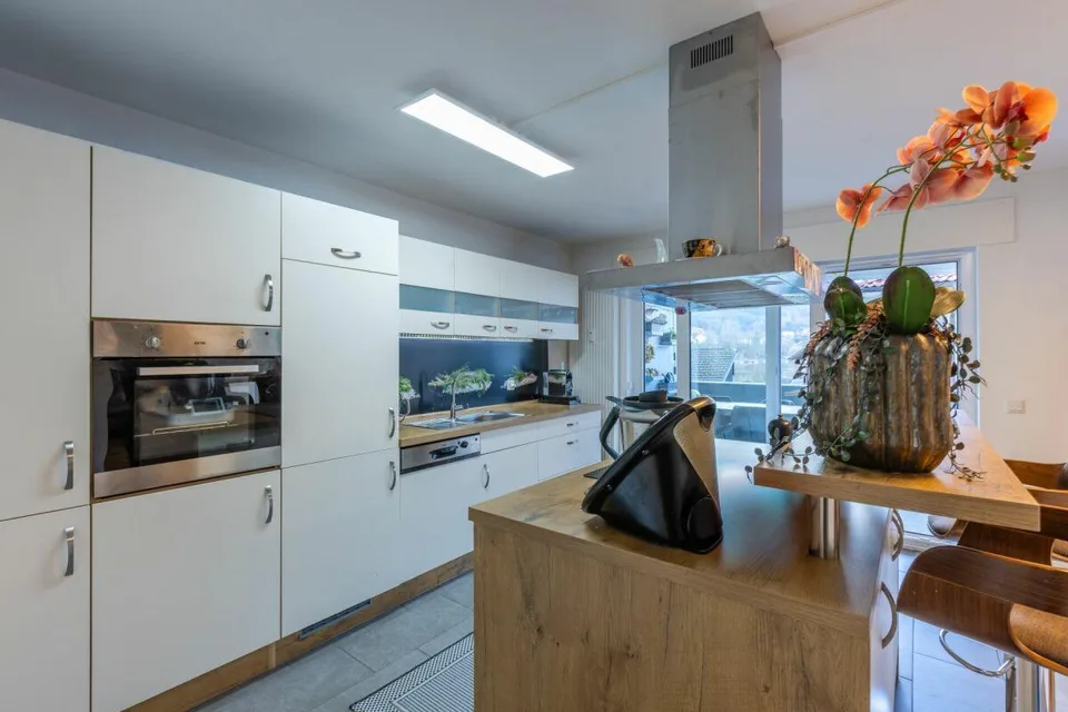 Direttamente sul Reno, ben mantenuto e pronto per l'occupazione – foto 14 di 24