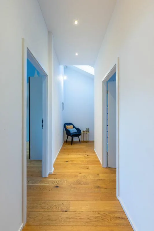 Direttamente sul Reno, ben mantenuto e pronto per l'occupazione – foto 18 di 24