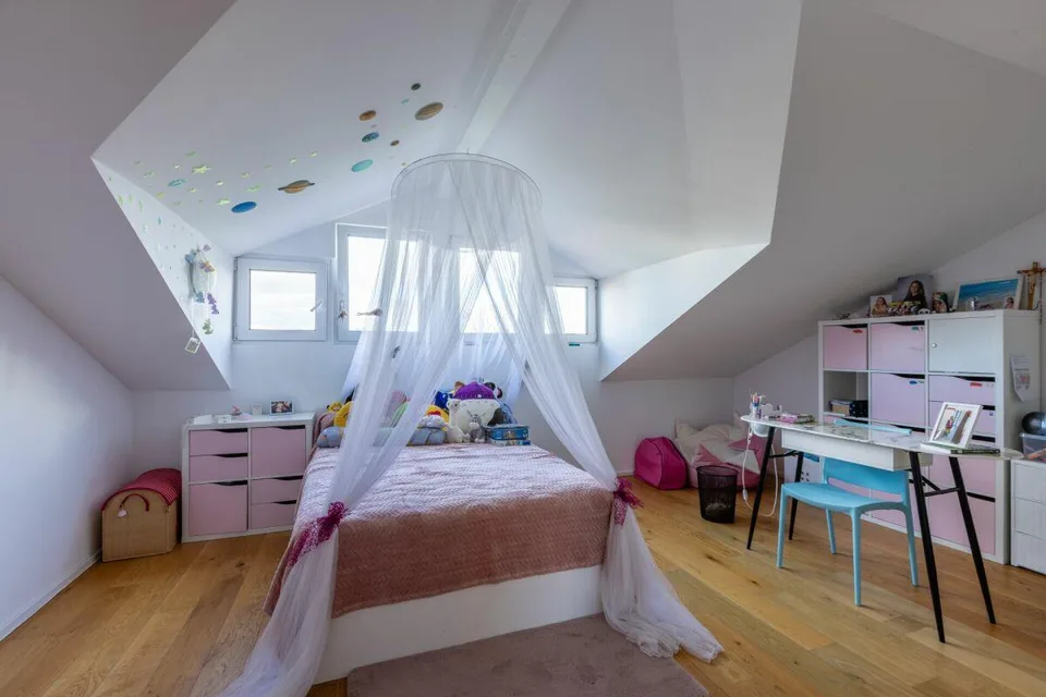 Direttamente sul Reno, ben mantenuto e pronto per l'occupazione – foto 22 di 24