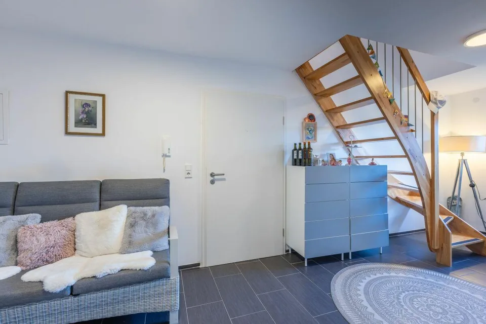 Direttamente sul Reno, ben mantenuto e pronto per l'occupazione – foto 16 di 24