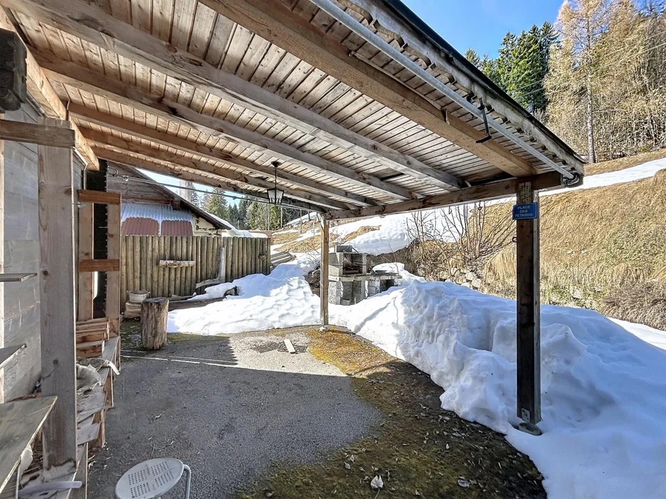 Einzelchalet mit 5.5 Zimmern und Anbau in La Collombaz – Foto 7 von 13