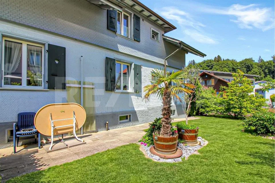 6½ Zimmer-Haus mit Wohnerweiterung im Dorfzentrum