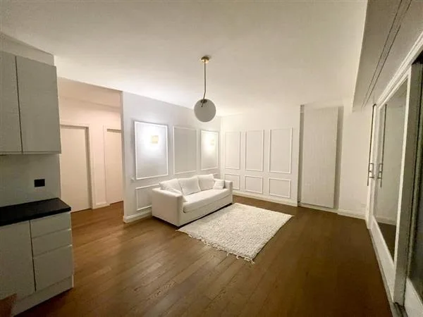 Lugano: Eingerichtetes Apartment 3.5 Zimmer