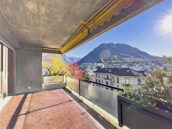 Lugano: Eingerichtetes Apartment 3.5 Zimmer