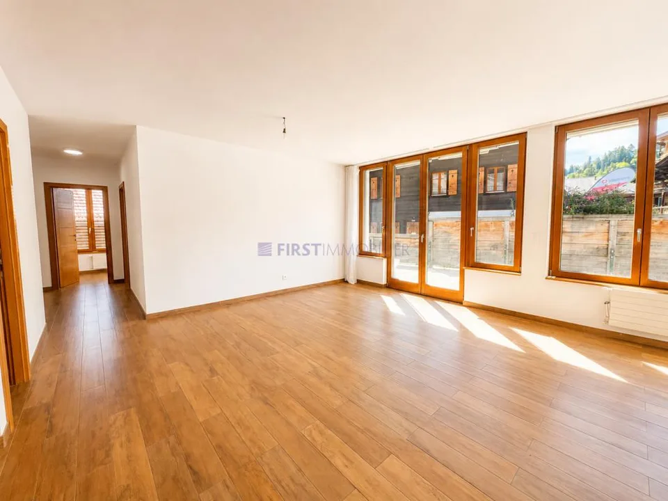 25 13 Helles 4.5 Zimmer mit Terrasse in Chesières in PPE Soleil – Foto 2 von 33