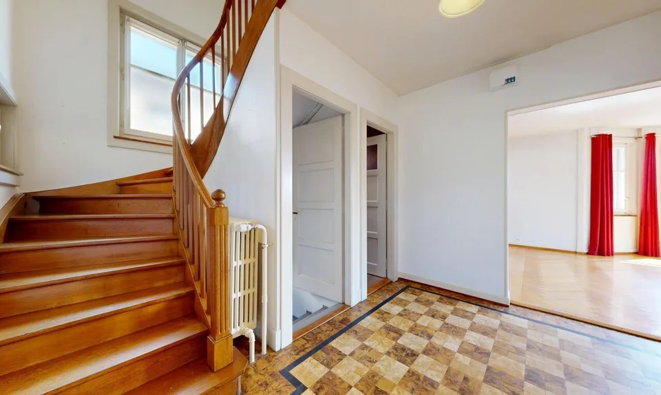 Vevey | Art Deco Villa with Garden and Alpine View