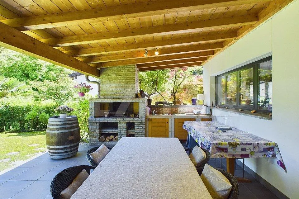 Incantevole proprietà con giardino in posizione da sogno – Foto 13 von 13