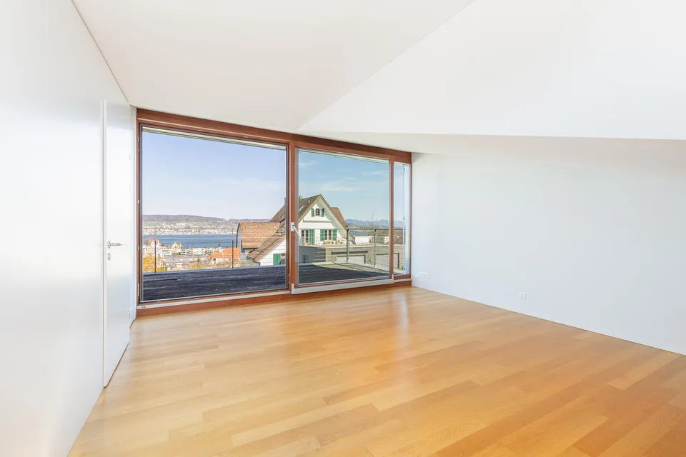 Ihr neues Zuhause mit Seesicht und viel Komfort – photo 15 of 15