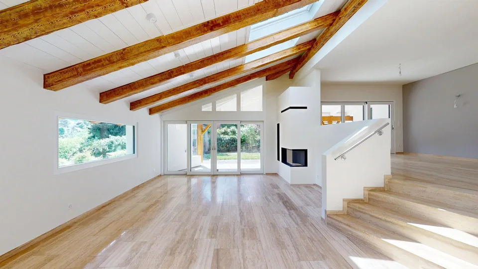 Villa di campagna rappresentativa di 9 locali con piscina interna moderna su Muttenzer Dürrberg