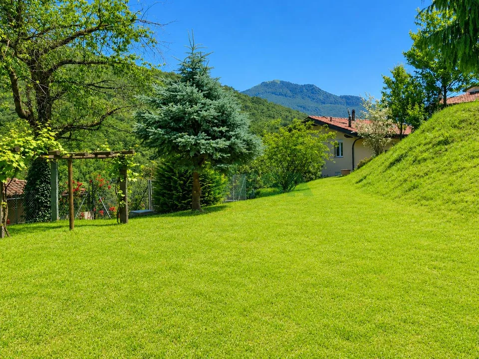 Confortevole e spaziosa villa moderna in posizione idilliaca – foto 14 di 16