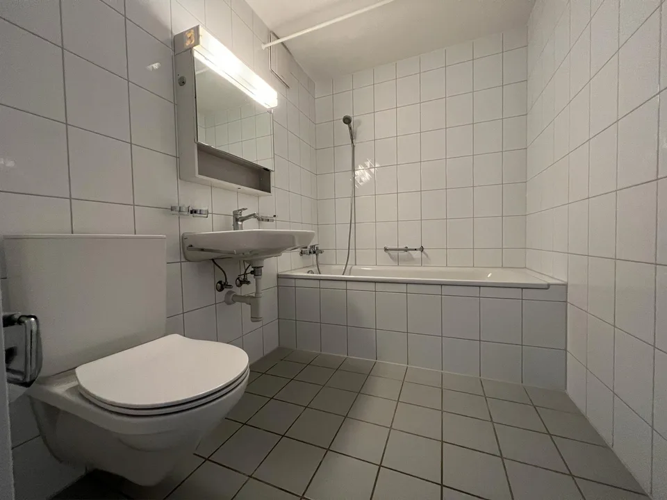Helle 4½-Zimmerwohnung / appartement lumineux de 4½ pièces – photo 7 sur 11