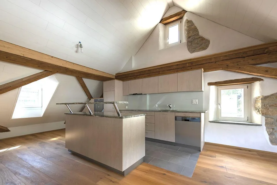 Charmante, sanierte Maisonettewohnung mit Lift, Balkon und eigenem ...