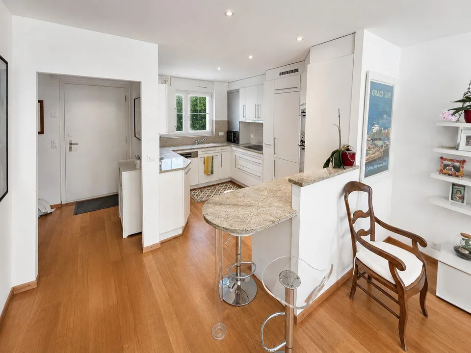 Maison familiale meublée avec jardin privatif à Carouge