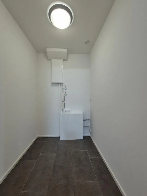 Abbigliamento assistito: appartamento 2,5 locali moderno con ampliamento moderno e balcone bello