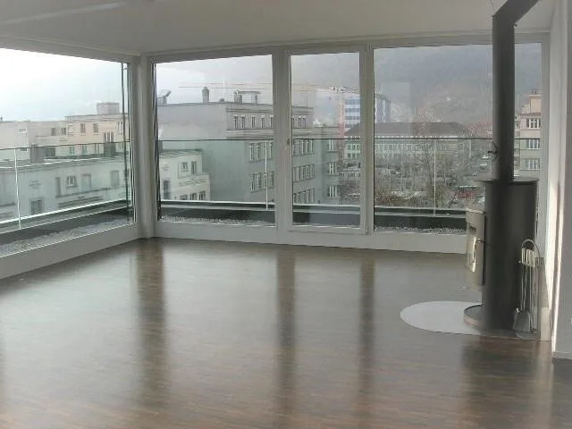 Cercasi subaffittuario per un appartamento con terrazza da sogno!