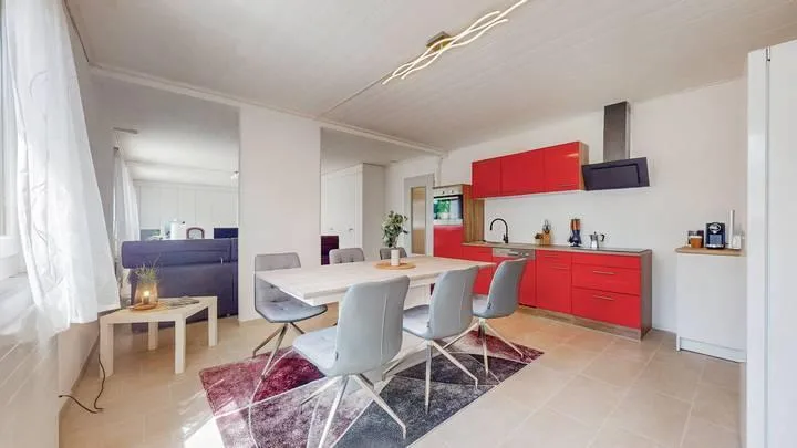 EIN HAUS, ZWEI WELTEN - LOFT UND EINLIEGERWOHNUNG IM DIALOG