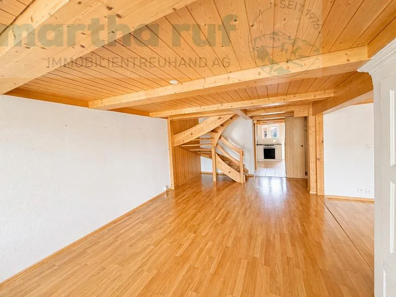 Altstadtjuwel Grosszügige und stilvolle 4.5-Zimmer-Maisonettewohnung