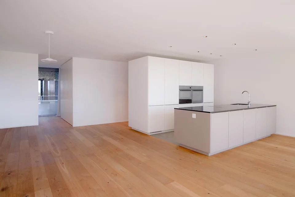 Hochwertige 3.5-Zi-Wohnung mit Panorama-Sicht in Uetikon am See – Foto 7 von 12