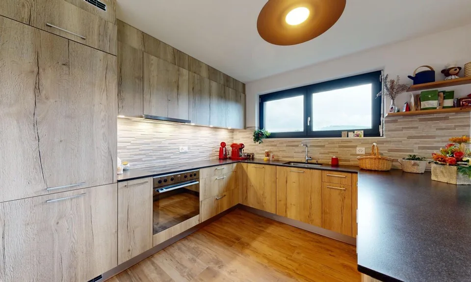 Nuova casa indipendente con garage e vista libera!
