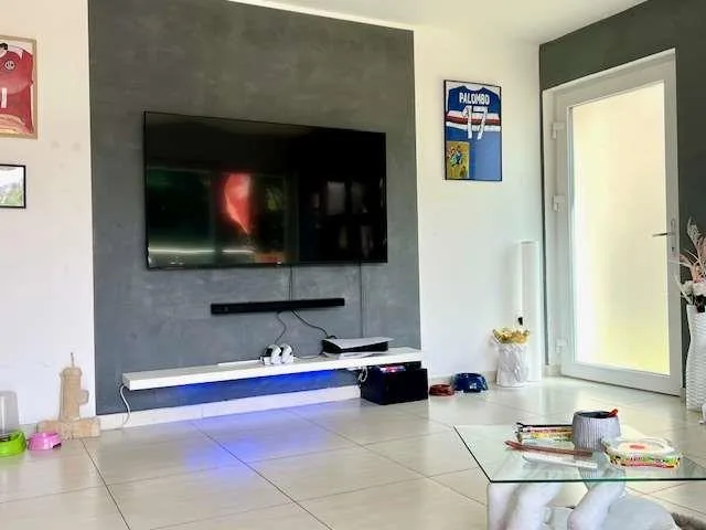 Signoriles Apartment mit Terrasse und Garten – Foto 10 von 13