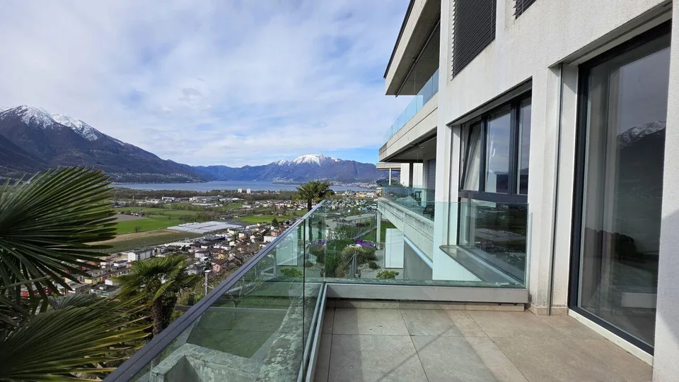 Wunderschöne 2.5-ZWg mit Seeblick in Gordola | Stupendo 2.5 locali ... – foto 7 di 8