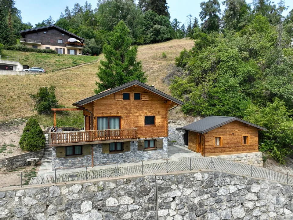 Wunderschönes Chalet mit Charakter, vollständig renoviert