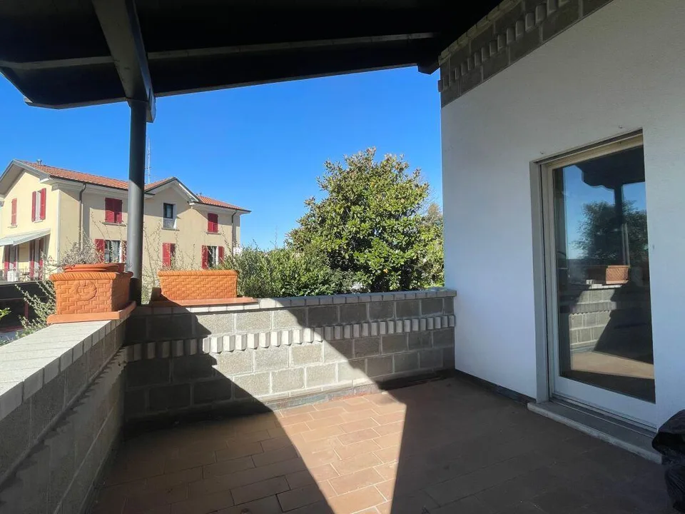 Maison unifamiliale intéressante avec appartement indépendant et jardin