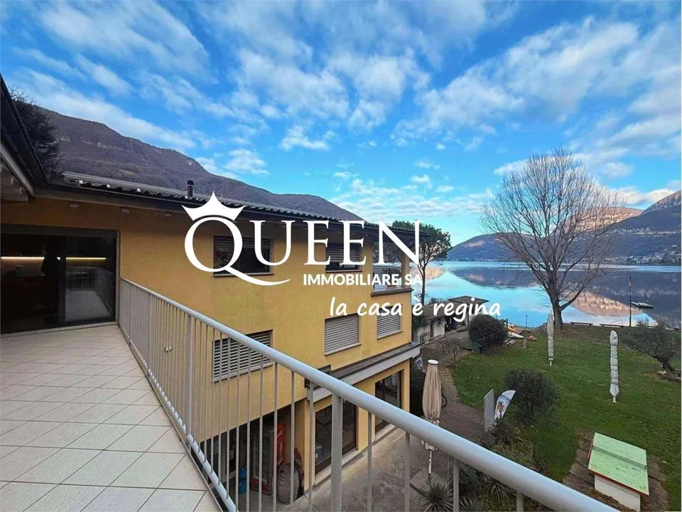 Capolago: exclusive penthouse apartment with lake view, 5.5 rooms, 223 sqm with terrace