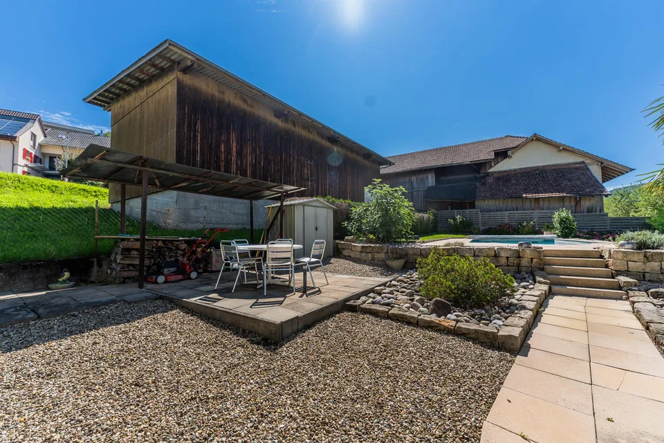 Casa spaziosa con potenziale